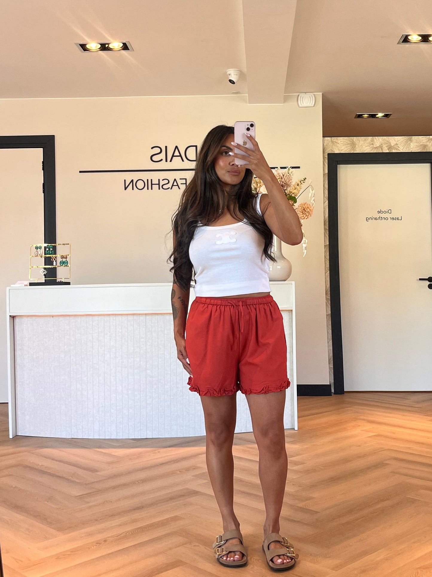 Anouk short brique
