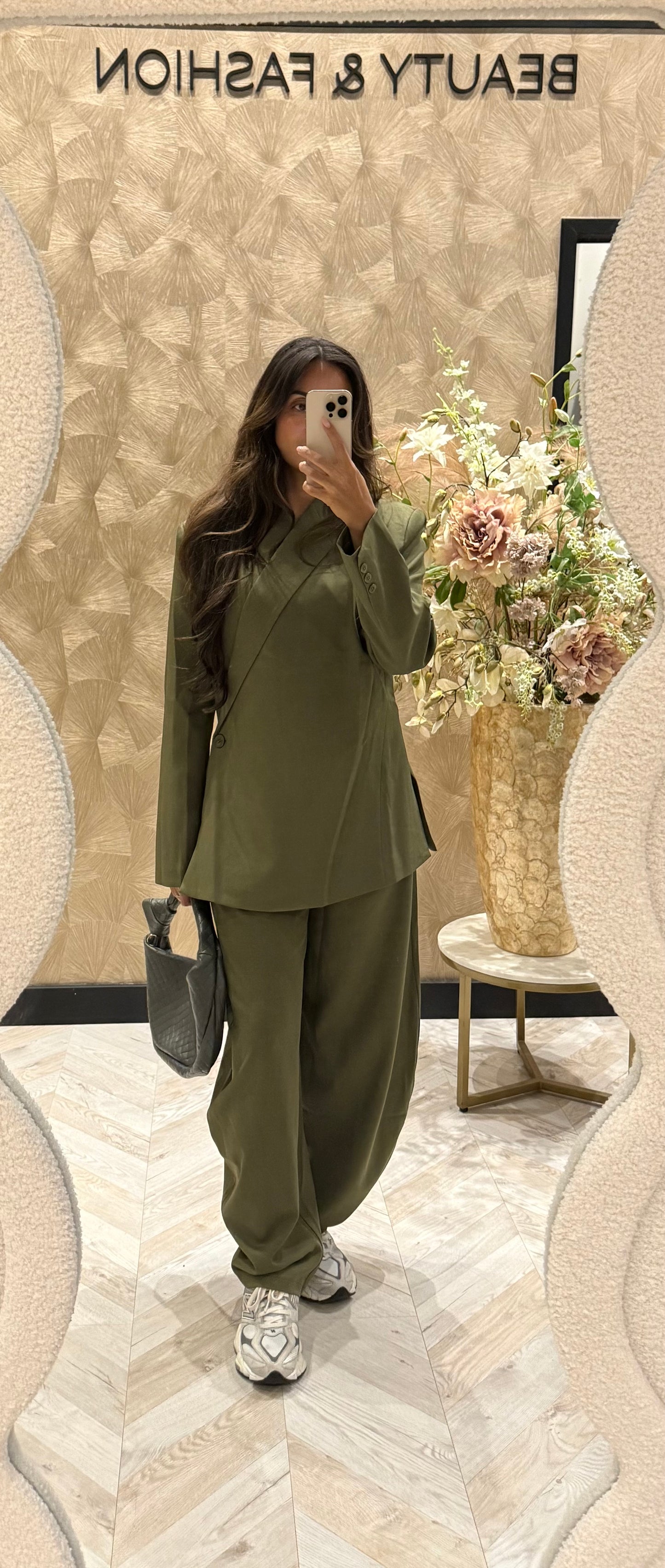 Bionda blazer olive green