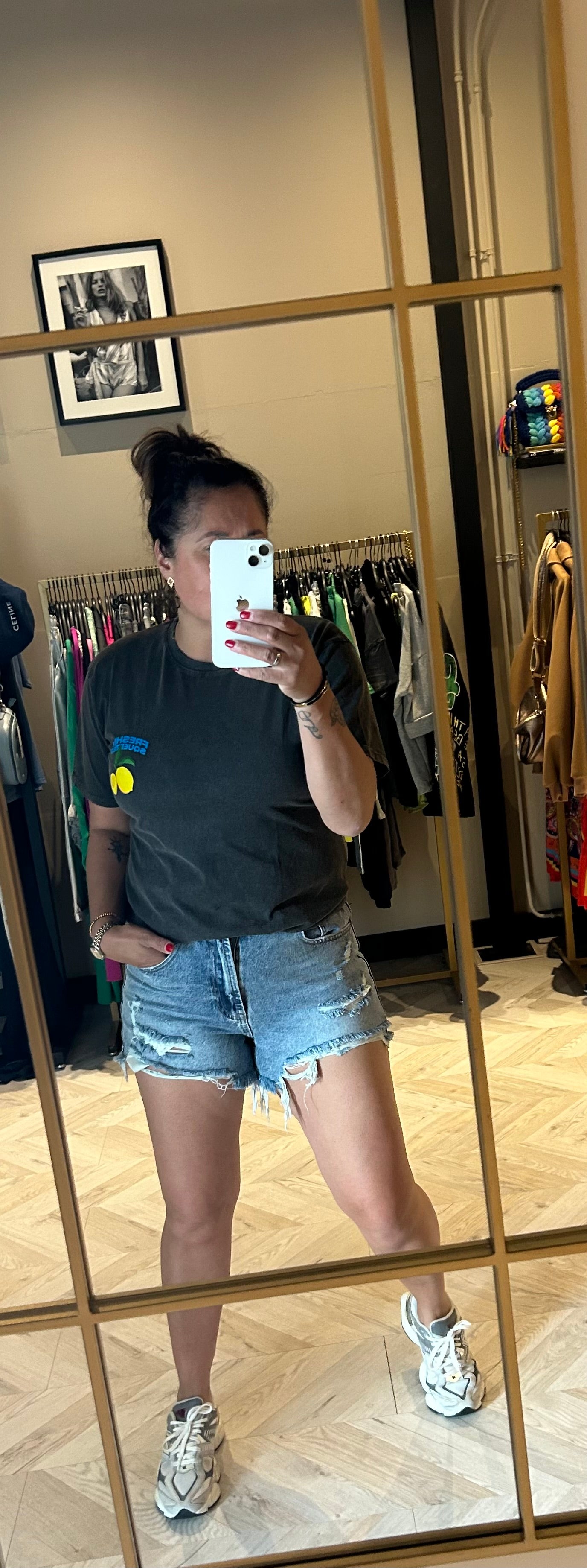 ILANA T-SHIRT