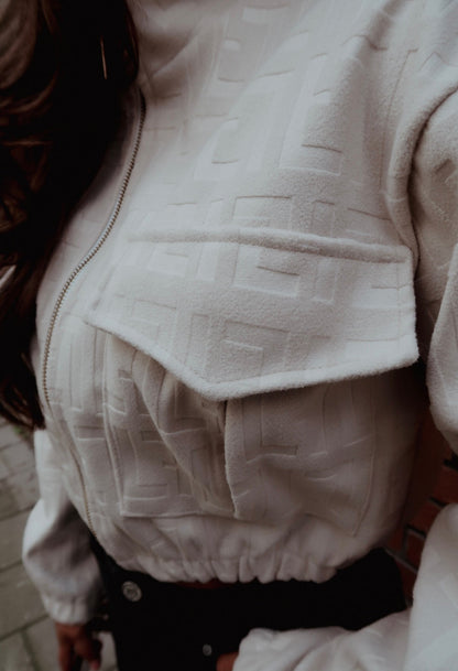 Sila Bomber off white