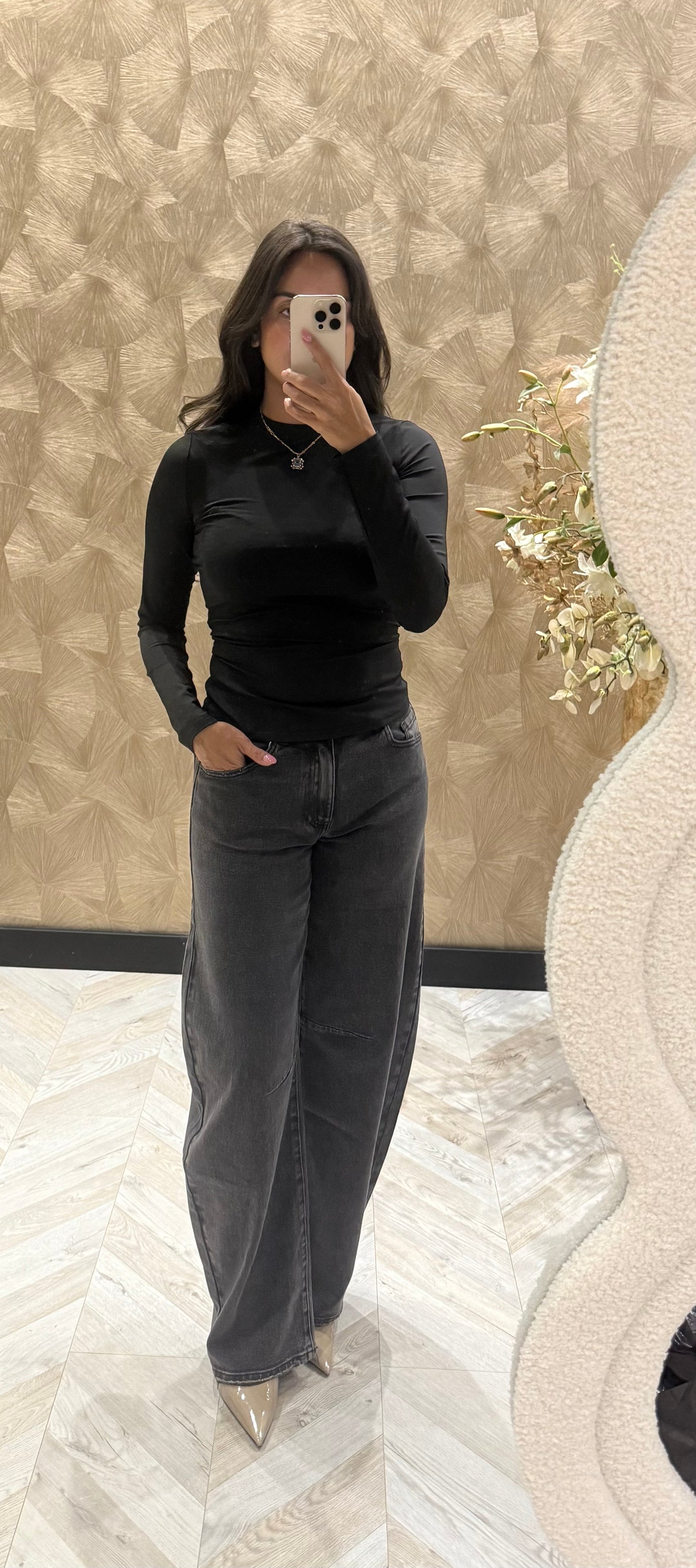 By Swan longsleeve zwart