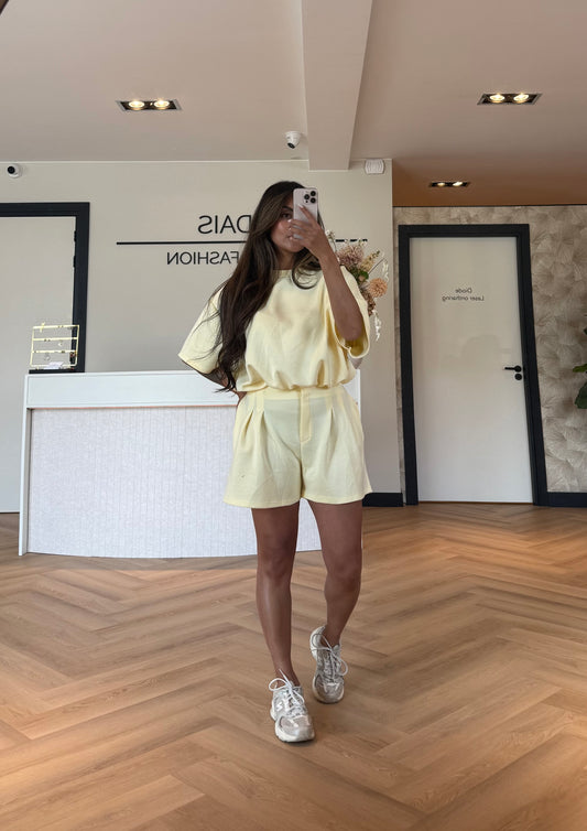 Sofie set Butter yellow