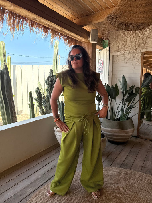 Olive comfy set