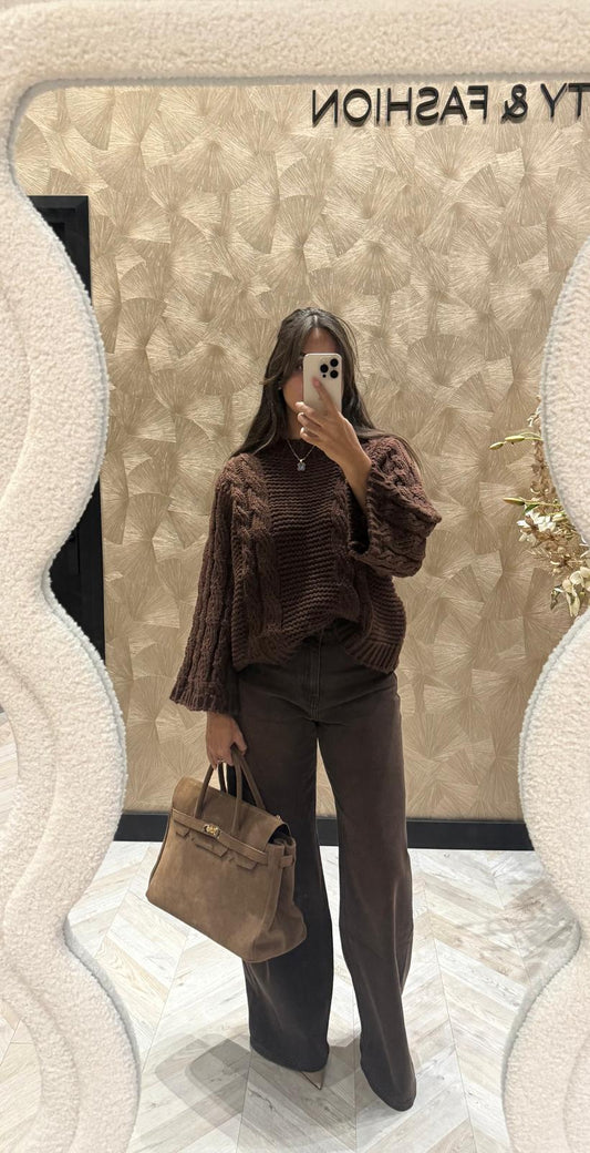 Novi bruine kabeltrui